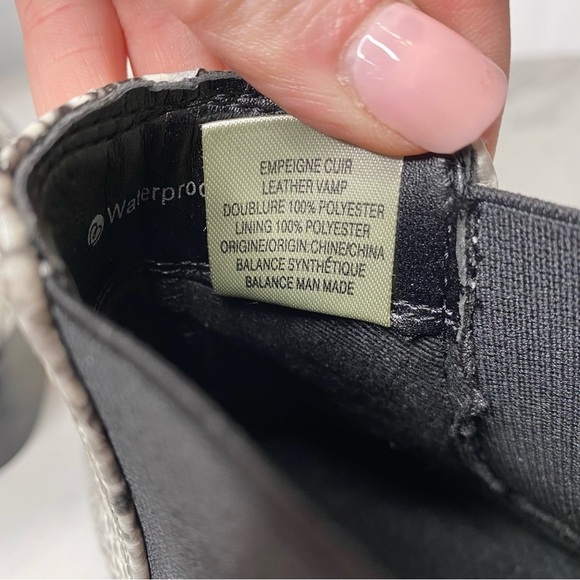 New! Blondo Emelia Chelsea Bootie 8M - Picture 10 of 13